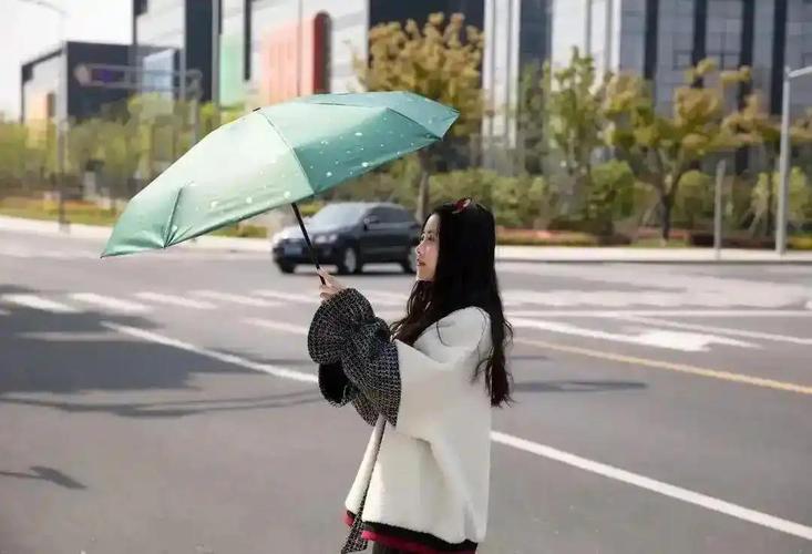 肿眼泡切双眼皮好吗 肿眼泡切双眼皮好吗