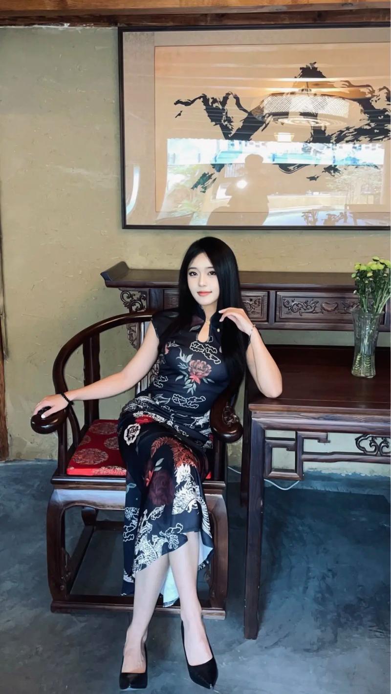 皱纹是怎么形成的 皱纹产生的4大原因 皱纹是怎么形成的 皱纹产生的4大原因