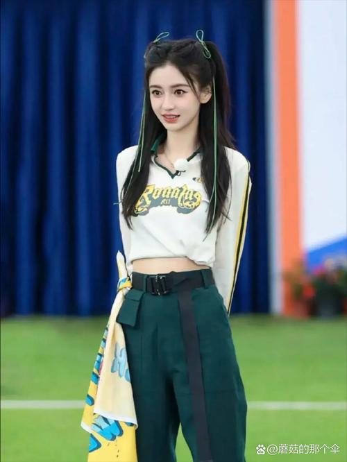 董卿的儿子在哪出生 董卿的儿子是哪一年出生的 董卿的儿子在哪出生 董卿的儿子是哪一年出生的