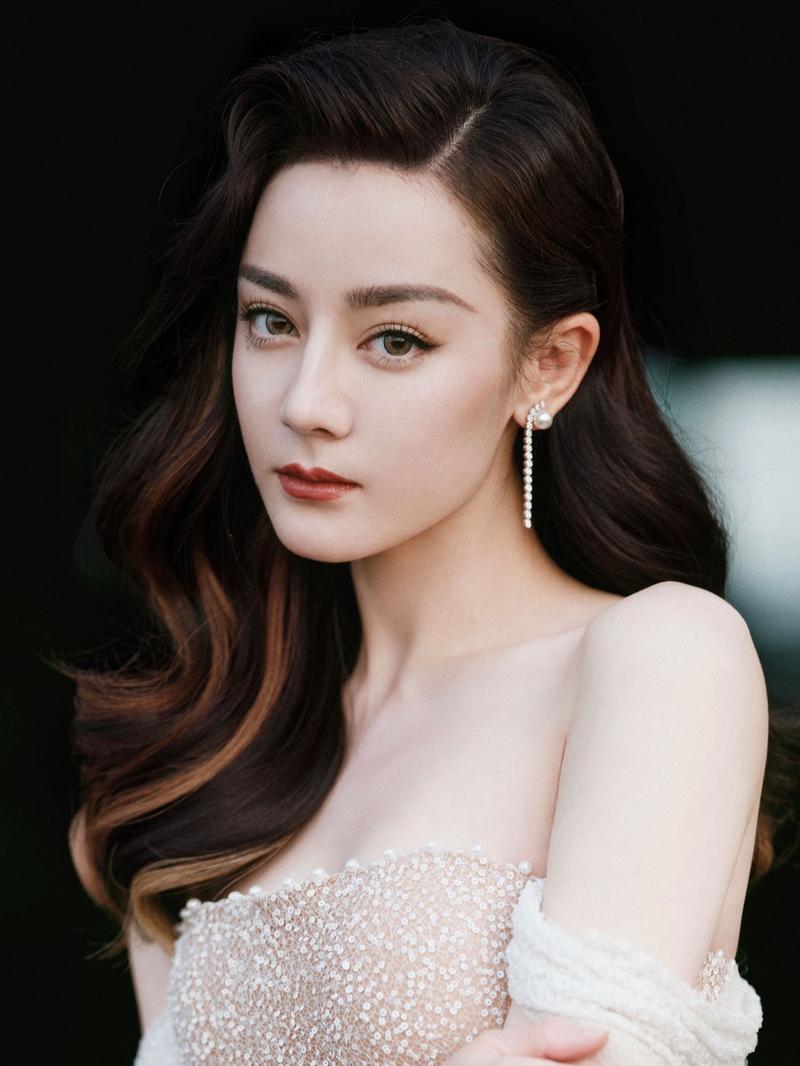 �󺽸�������ӦԮɫ ��ӦԮɫ��ӦԮ�ں�