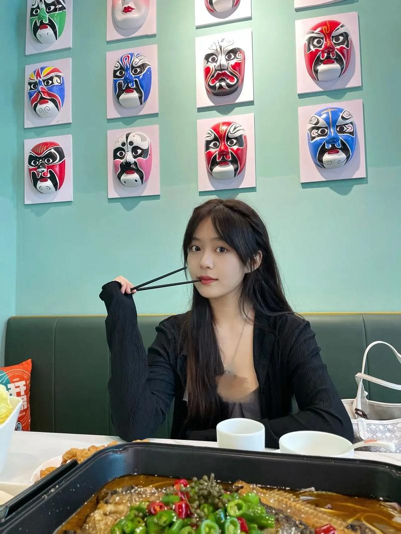 疱疹和上火水泡的区别 疱疹和上火水泡的区别