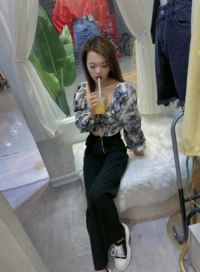 享久喷剂洗澡后还管用吗 享久喷剂有效期是多久 享久喷剂洗澡后还管用吗 享久喷剂有效期是多久