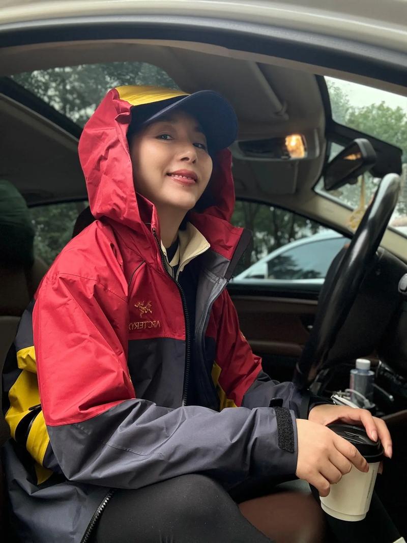 伦敦希思罗机场三号航站楼发生紧急事件 伦敦希思罗机场三号航站楼发生紧急事件