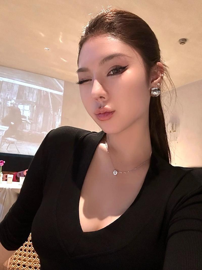 女性秋季泡脚的方子有哪些 专家四个泡出健康的药方 女性秋季泡脚的方子有哪些 专家四个泡出健康的药方