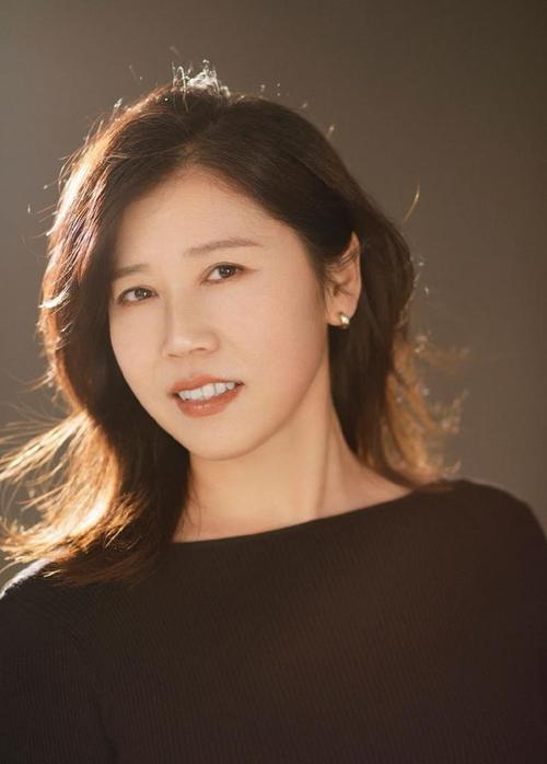 芹菜的热量是多少 芹菜的热量 芹菜的热量是多少 芹菜的热量