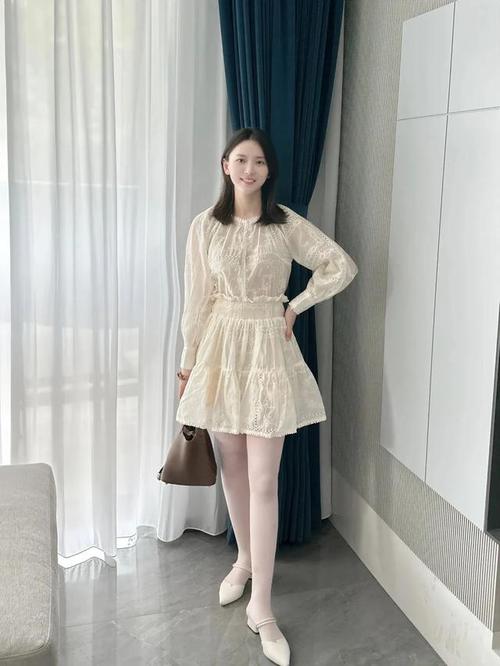 贾乃亮简历身高体重 贾乃亮身高体重及年龄 贾乃亮简历身高体重 贾乃亮身高体重及年龄