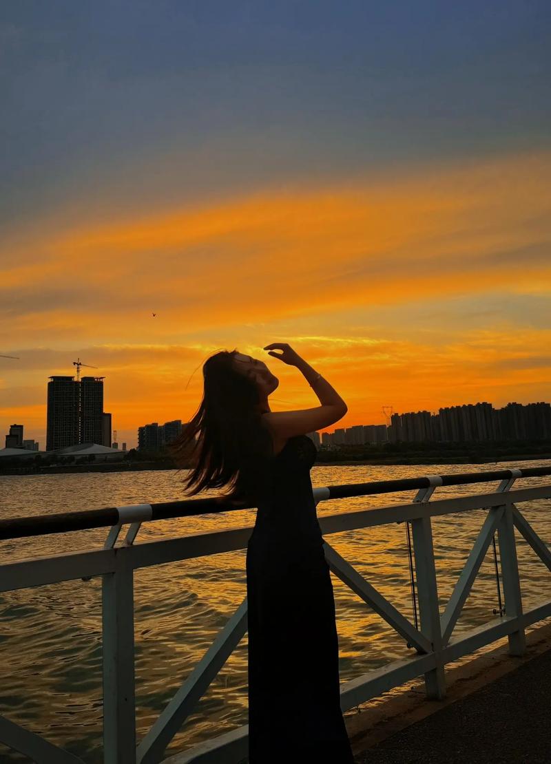 ����ʲôʱ���Ӥ�����Ӹ�ʳ   �׷����ӵ�ʱ�䲻Ҫ̫��