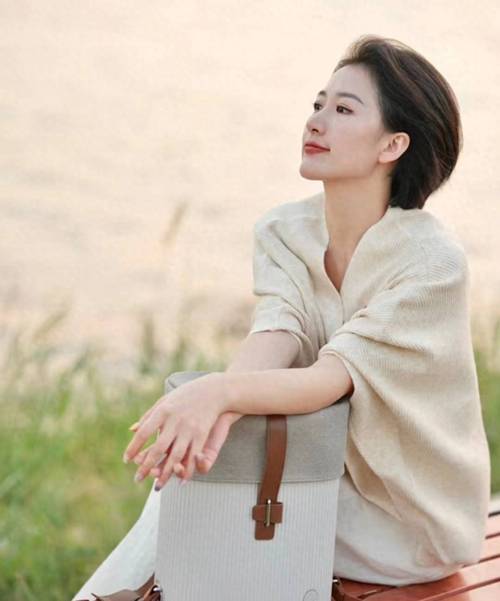 田曦薇的老公是干什么的 田曦薇的老公是干什么的