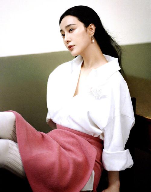 Ů���������� ��ȷ���߲���ӵ��һ˫����