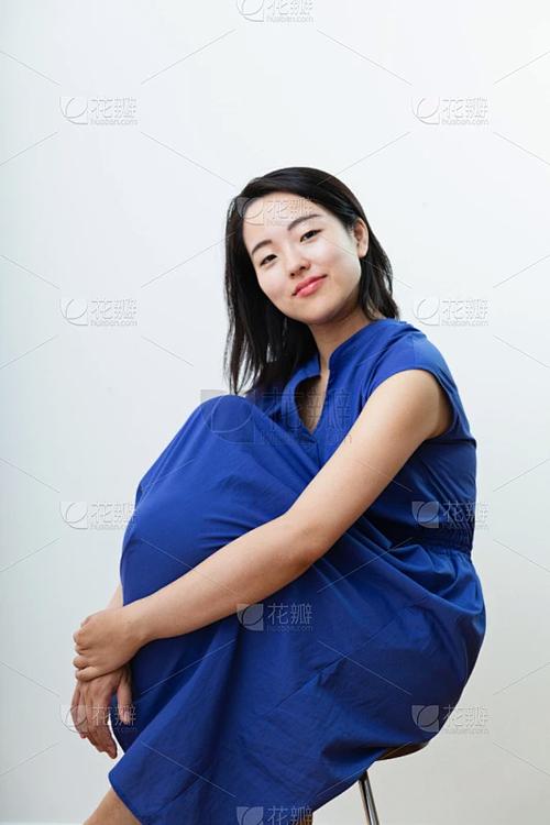 王菲世界赠予我演唱现场 王菲世界赠予我演唱现场