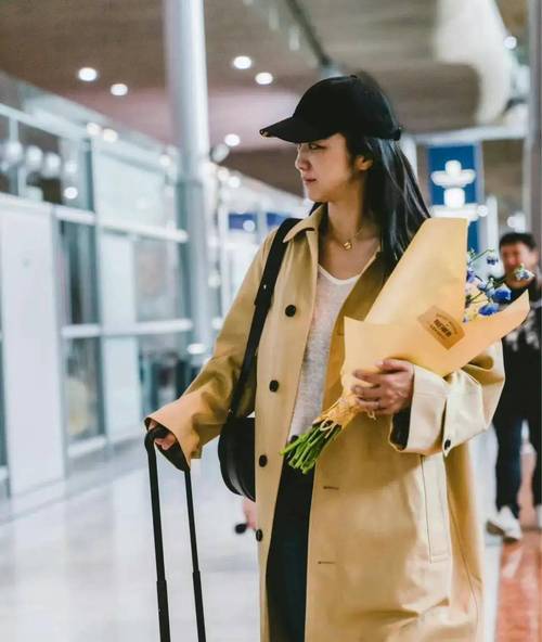 ��ʵ���б�����˧������