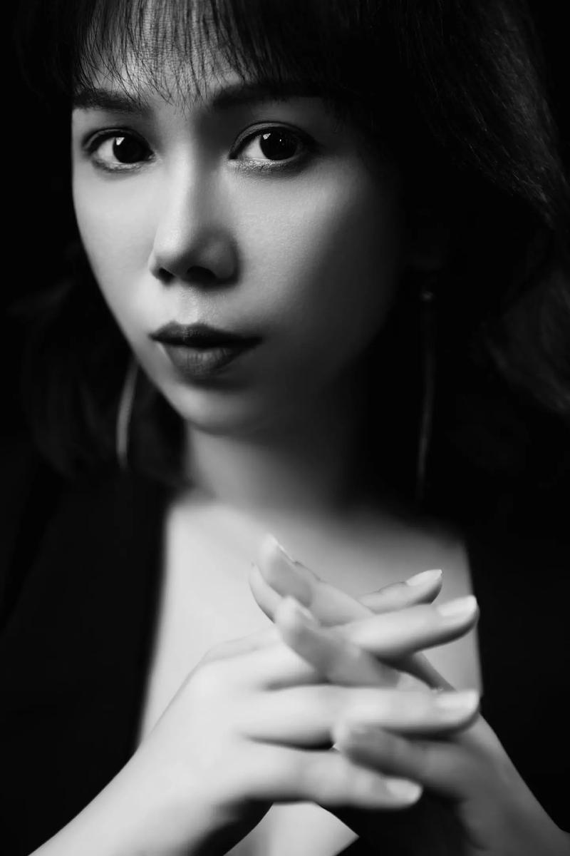 怎样防止脸上长皱纹 脸上长皱纹是老了吗 怎样防止脸上长皱纹 脸上长皱纹是老了吗