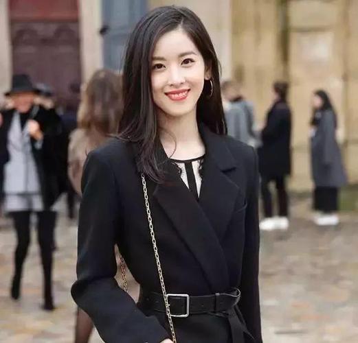 �׾���������8�����ֱ�� �빤��ʦ�ֳ���һ�߲�һ����