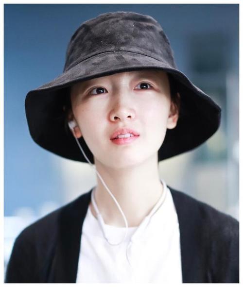 �и����ԳԽ����� �и��������˽�