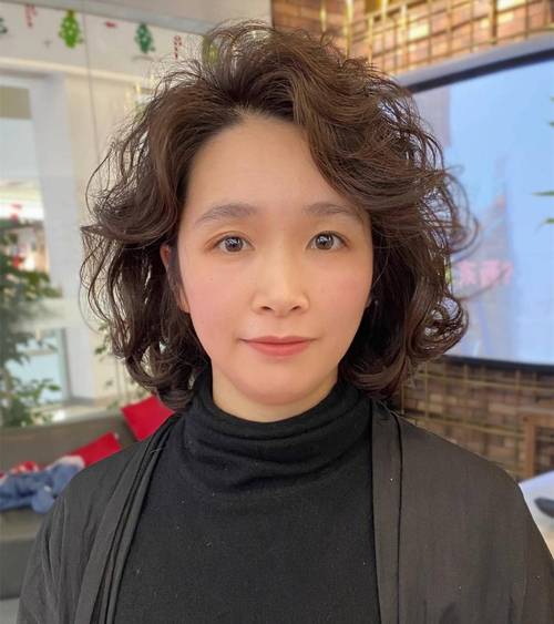 腰椎间盘突出初期表现 腰椎间盘突出初期表现