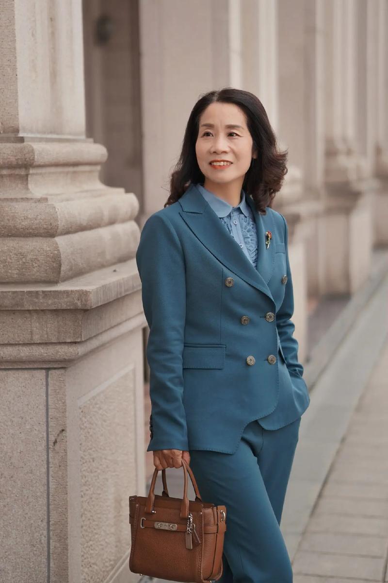 蒸大蒜治痛风嘛? 蒸大蒜治痛风嘛?