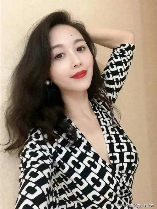 �����й������� �й��������ڶ�������