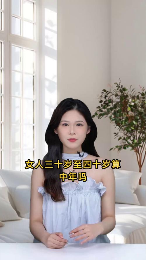 右锁骨尖附近肿痛什么原因 右锁骨尖附近肿痛什么原因