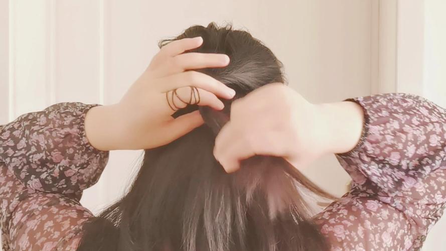 痛风什么表现 痛风患者适合吃什么水果 痛风什么表现 痛风患者适合吃什么水果