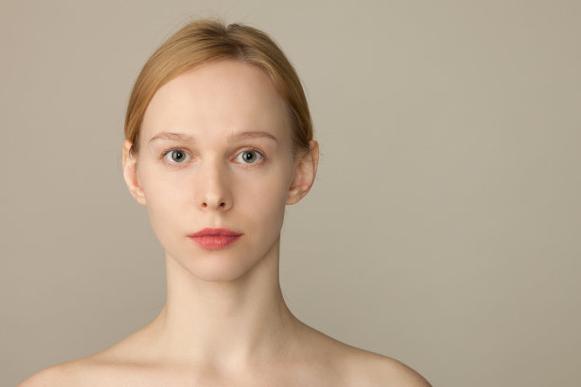 人体右边肋骨下疼是什么原因 人体右边肋骨下疼是什么原因