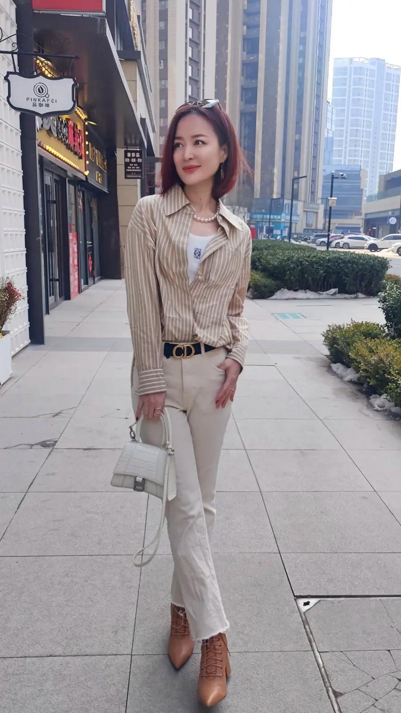 ���ֻ��ջ����ݵĵ��Ӿ�