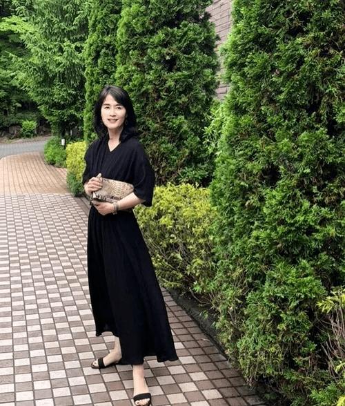 ���ܰ�ǰ��