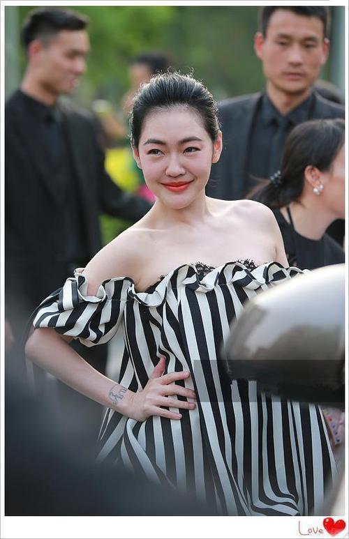 走路膝盖紧怎样锻炼 走路膝盖紧怎样锻炼