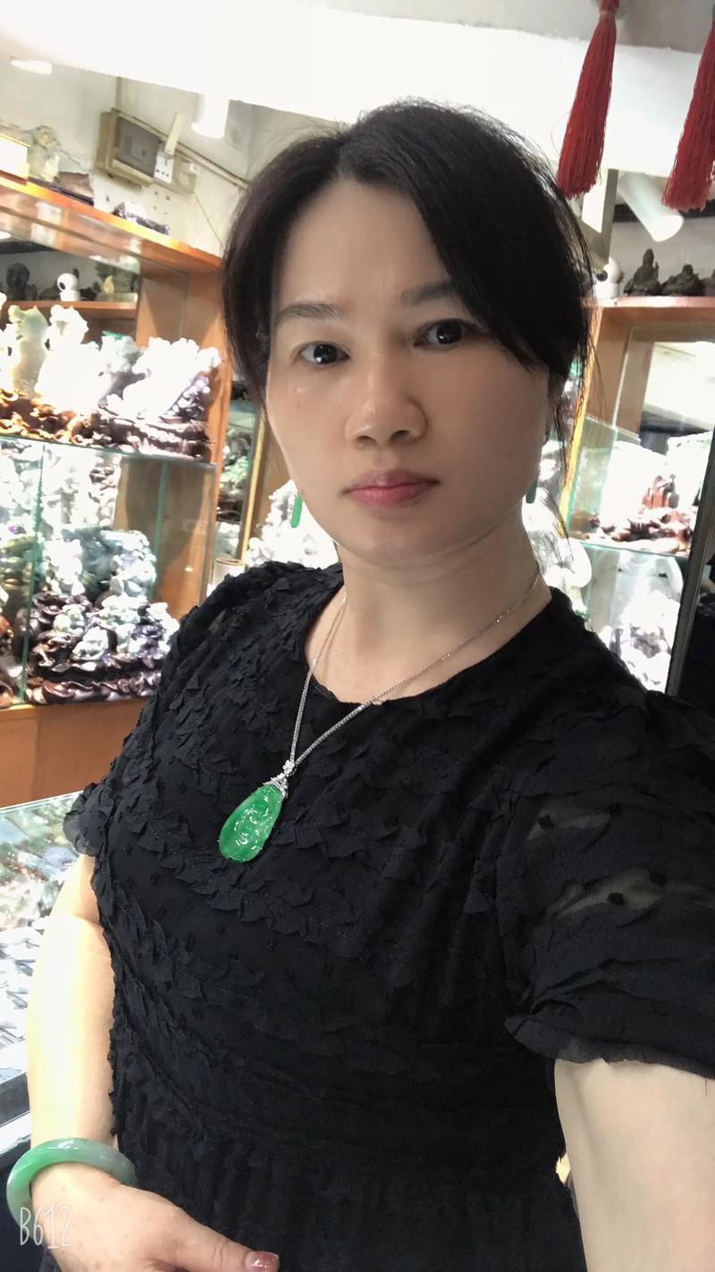 看3D电影的坏处 惊讶危险眼疾信号无处不在 看3D电影的坏处 惊讶危险眼疾信号无处不在