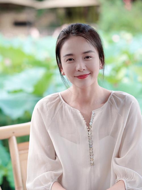 喝红酒牙齿变红怎么办 7个小妙招帮你解决 喝红酒牙齿变红怎么办 7个小妙招帮你解决