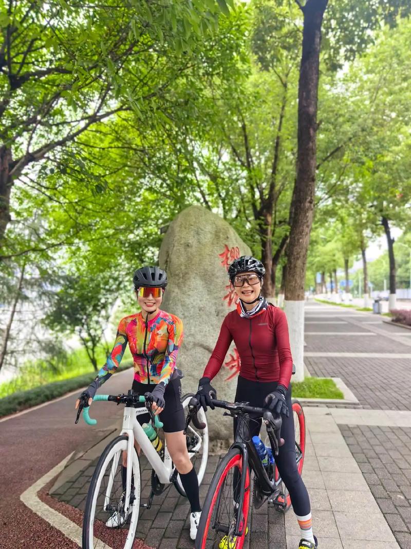 ����ͮ���ĸջ����ͻ���¼�