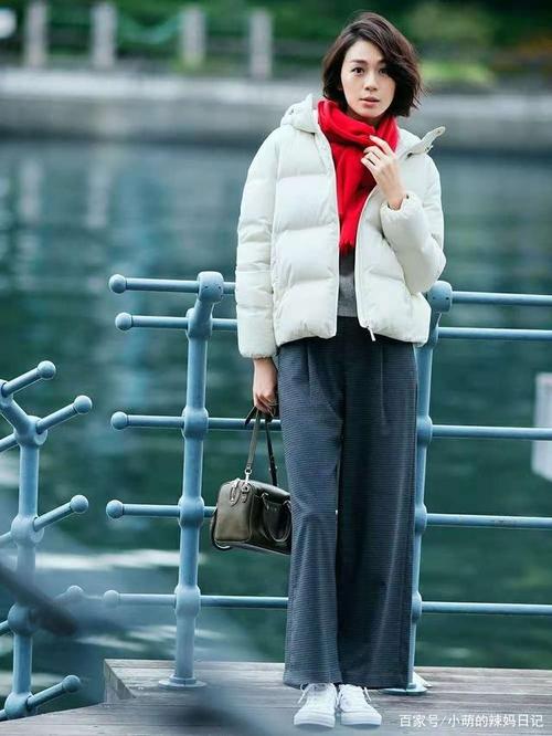 香港大火128人死 邓紫棋崩溃哭了哽咽要好好活着 香港大火128人死 邓紫棋崩溃哭了哽咽要好好活着